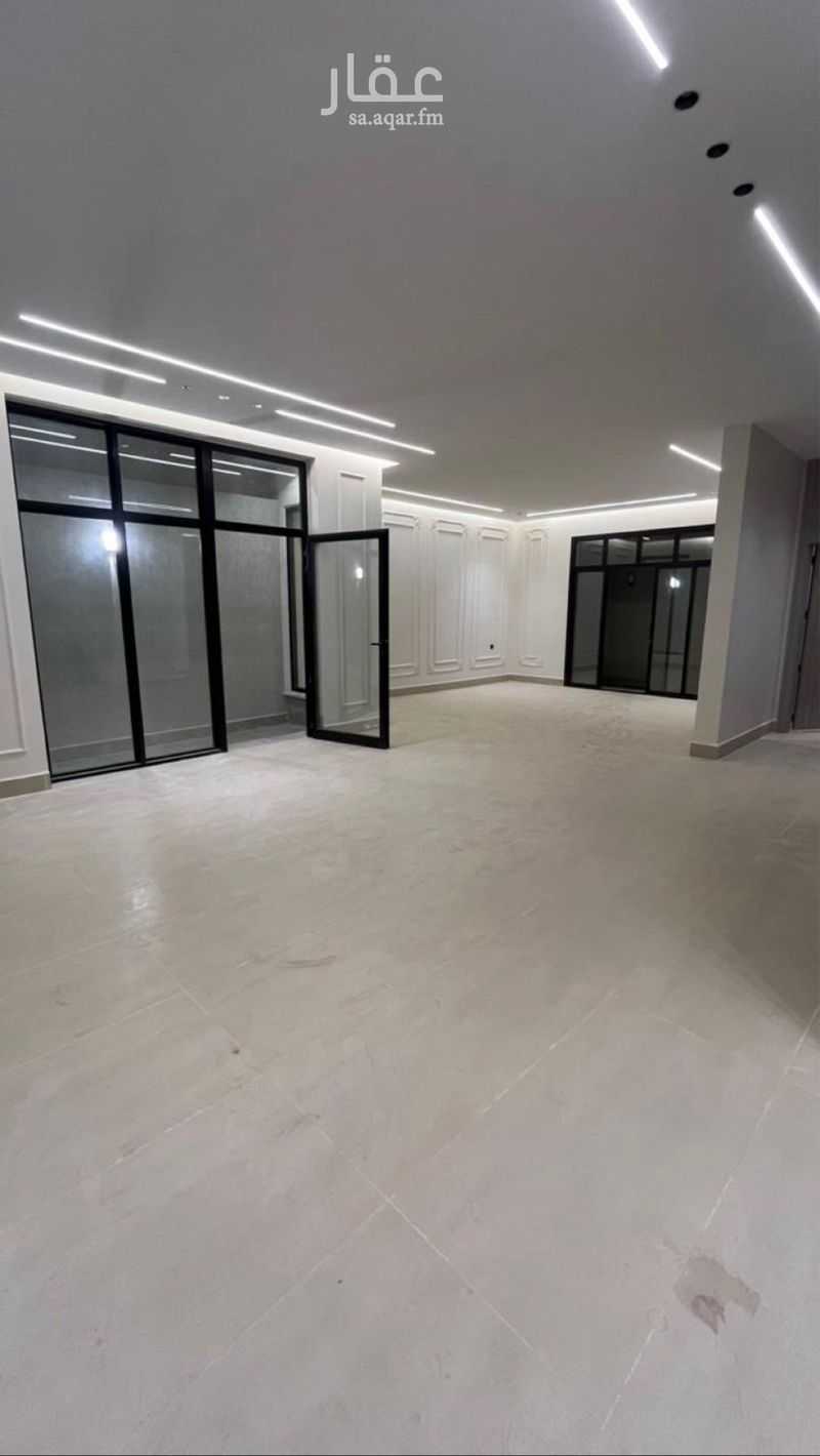 6 bedroom villa in Sultana, Qassim Region 2