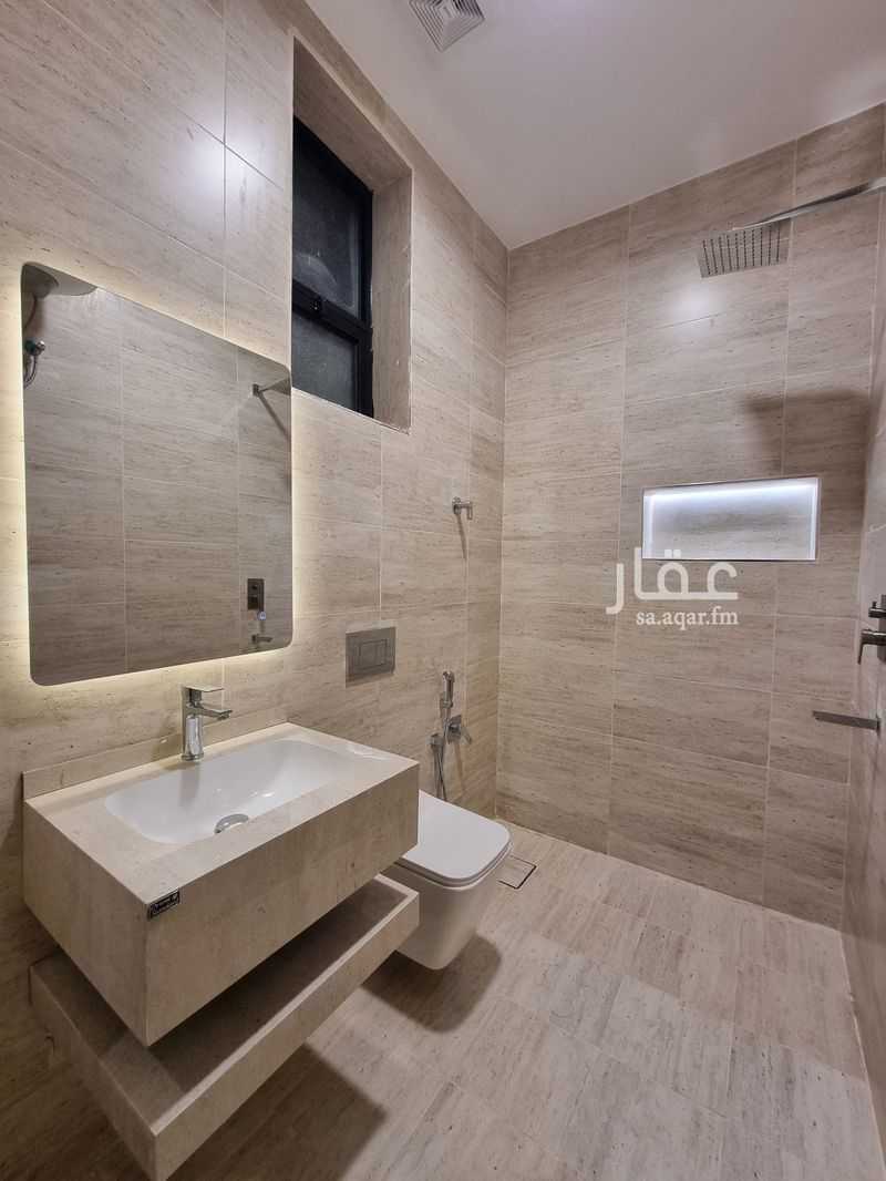 5 bedroom villa in Al Rehab, Qassim Region 5