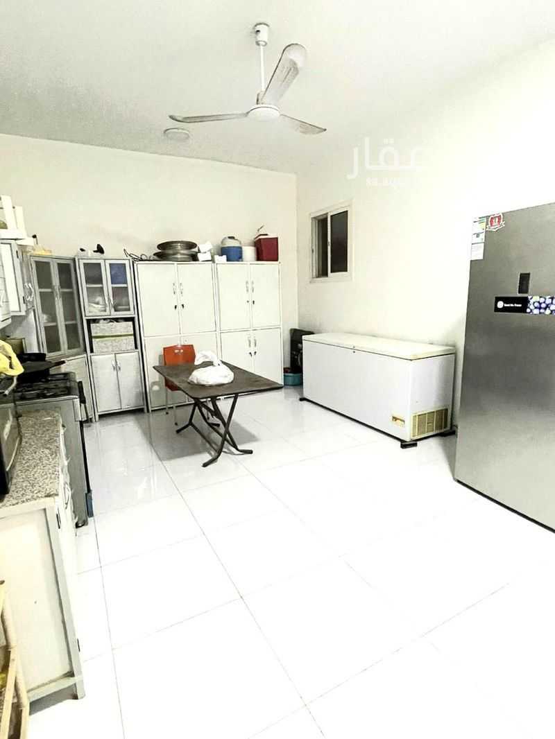 4 bedroom villa in Ash Shiqah, Qassim Region 3