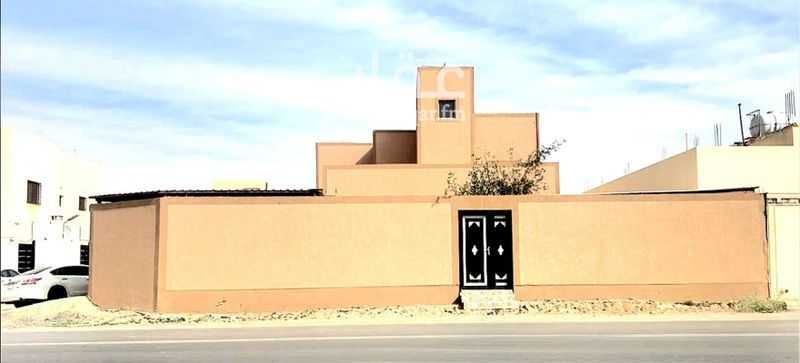 4 bedroom villa in Ash Shiqah, Qassim Region 12