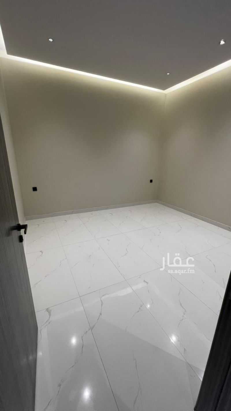 5 bedroom villa in Al Muraydisiyyah, Qassim Region 9