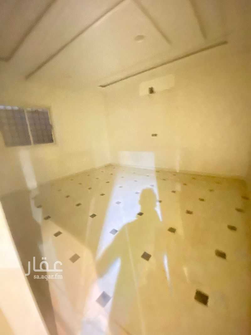 6 bedroom villa in Ash Shiqah, Qassim Region 3