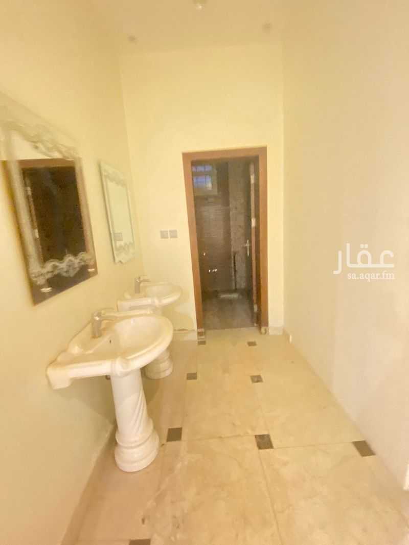 6 bedroom villa in Ash Shiqah, Qassim Region 10
