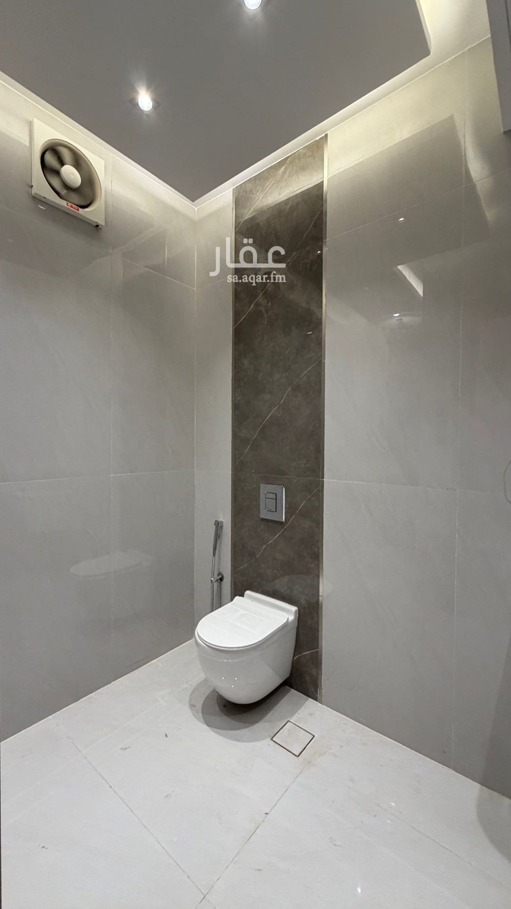 4 bedroom apartment in Al Shati, Jazan 14