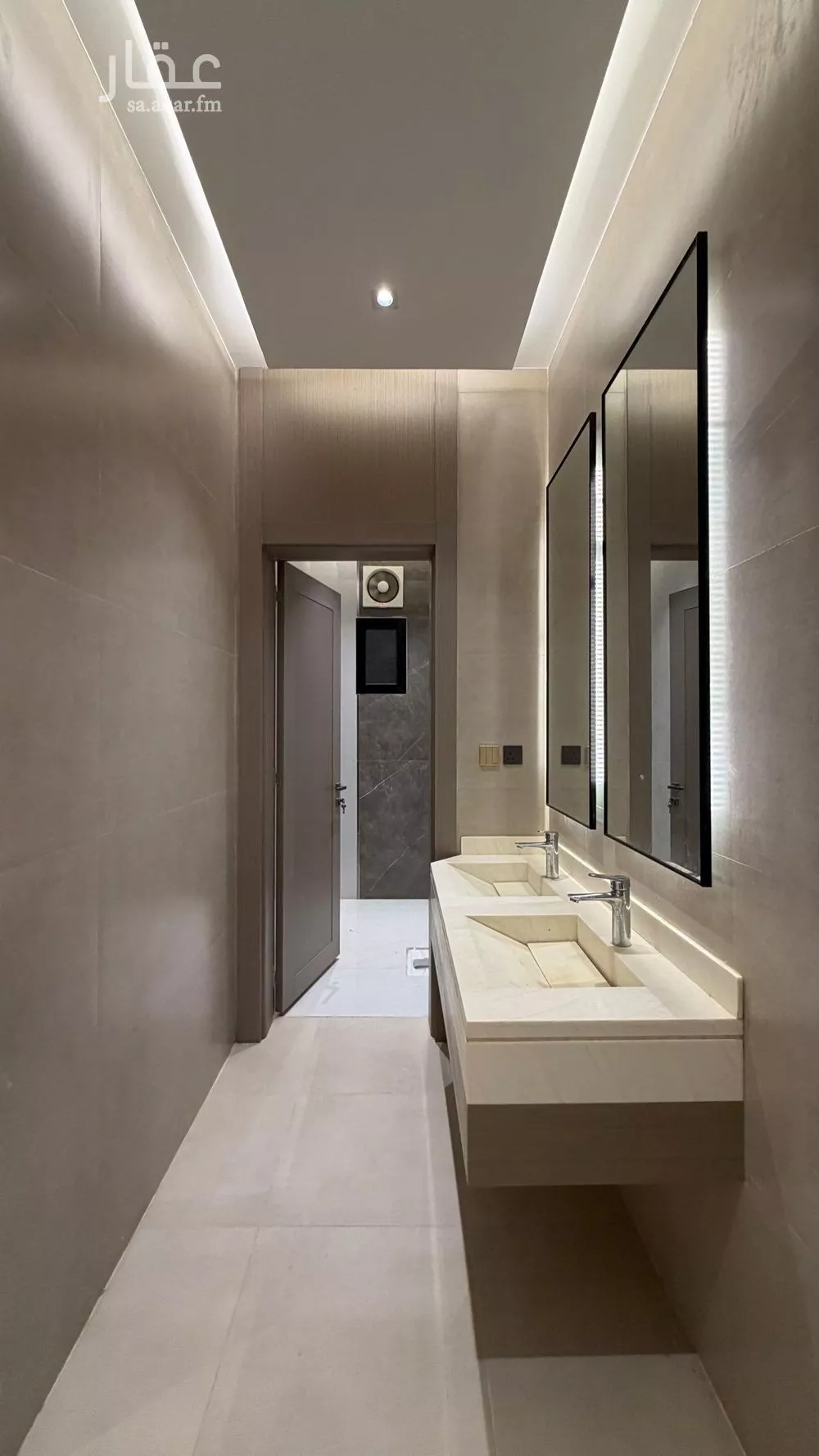 4 bedroom apartment in Al Shati, Jazan 5