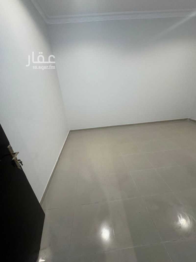 2 bedroom apartment in Al Rawdah, Jazan 2