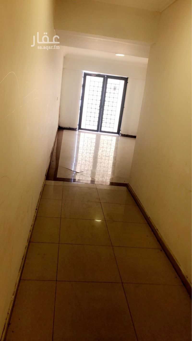 2 bedroom apartment in Al Rawdah, Jazan 3