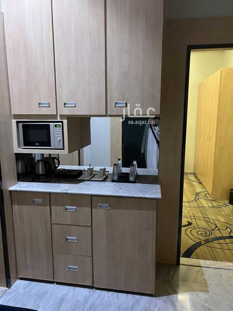 2 bedroom apartment in Al Shati, Jazan 8