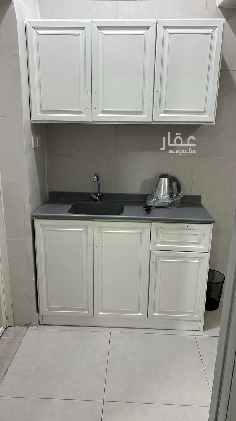 2 bedroom apartment in Al Shati, Jazan 9