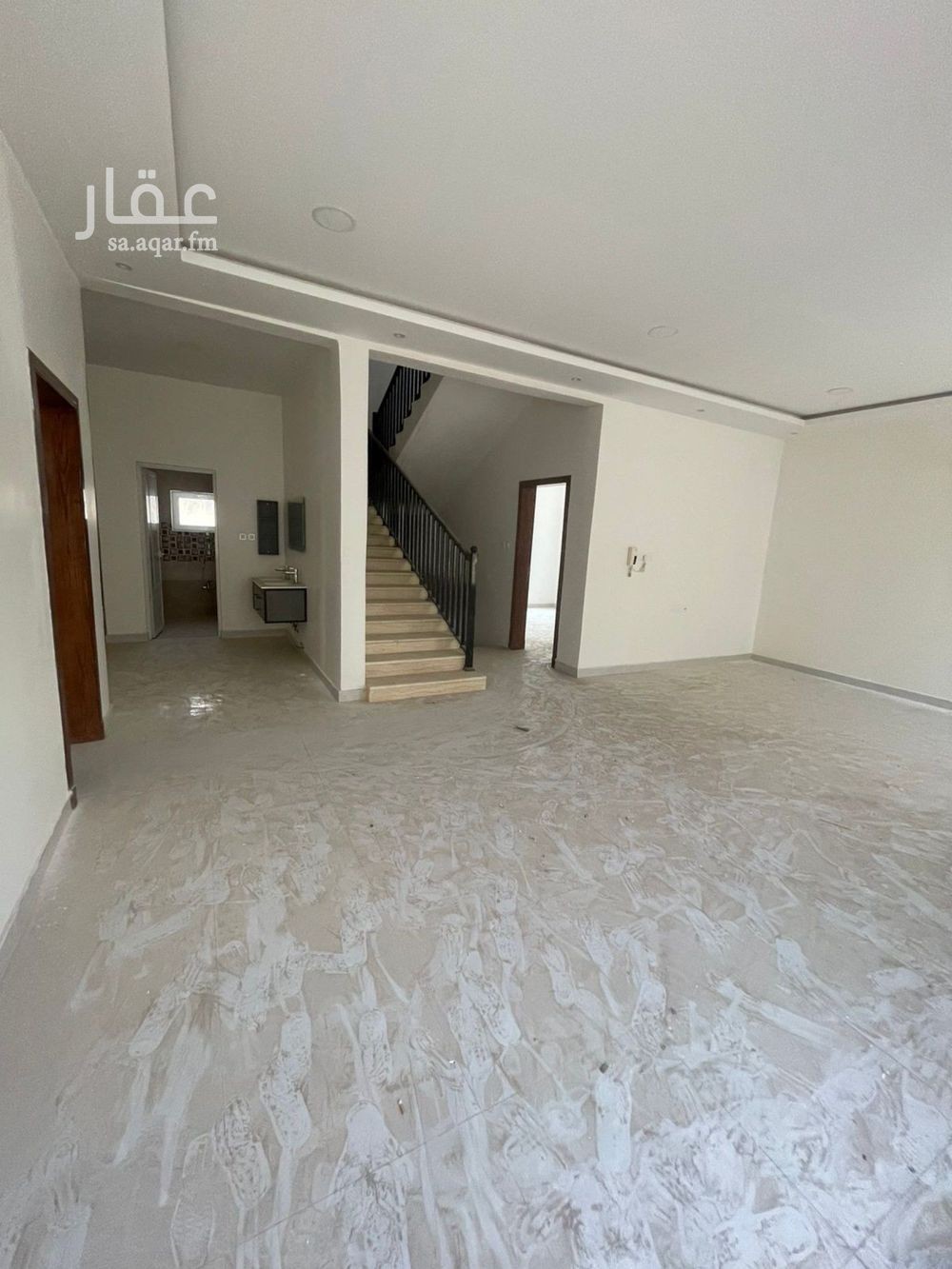 4 bedroom villa in Jonob Mansobi Al Taleem, Al Ahsa 2