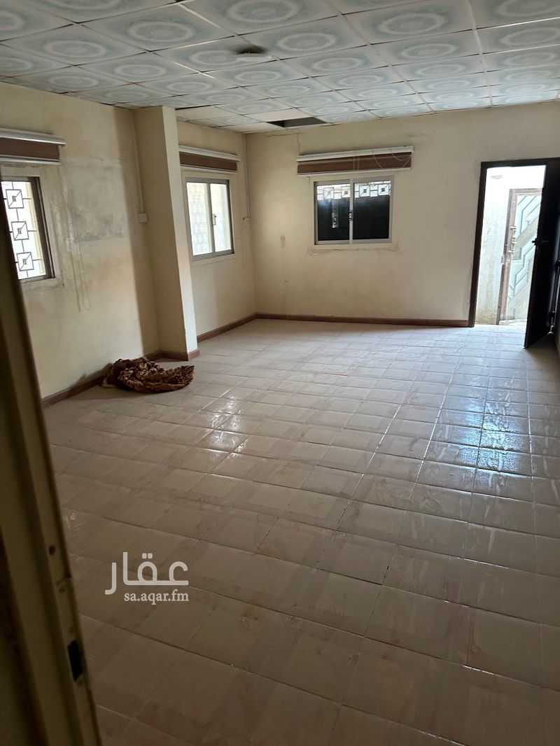 7 bedroom villa in Arrajihi Subdivision, Al Ahsa 5
