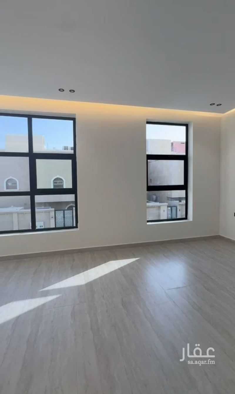 8 bedroom villa in Al Hofuf South, Al Ahsa 4