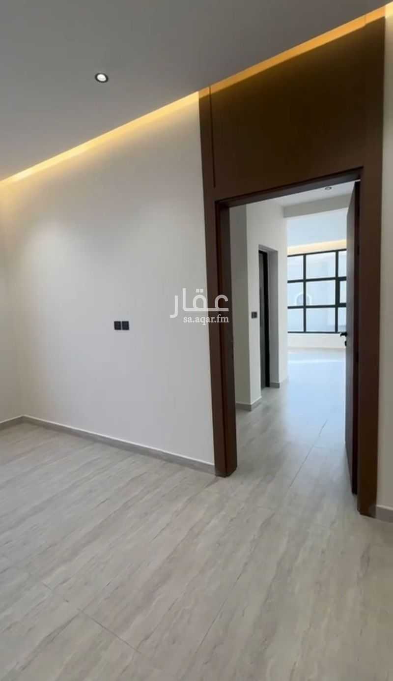 8 bedroom villa in Al Hofuf South, Al Ahsa 5
