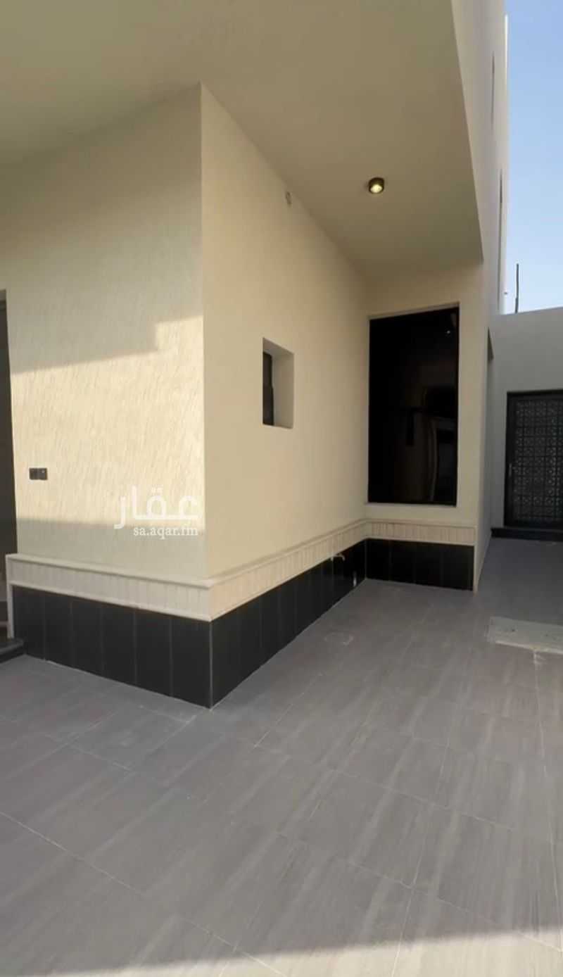8 bedroom villa in Al Hofuf South, Al Ahsa 11