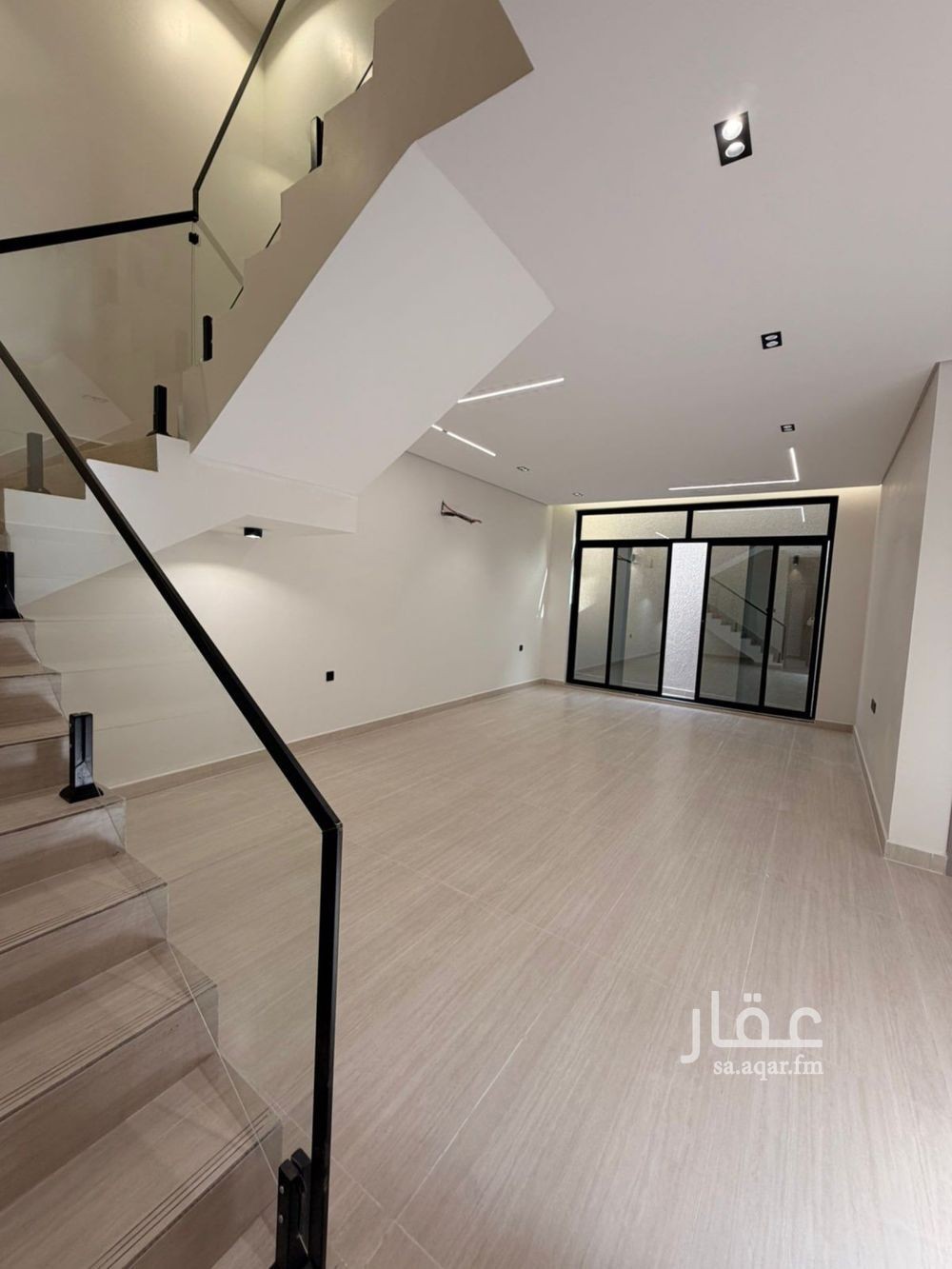 9 bedroom villa in Jonob Mansobi Al Taleem, Al Ahsa 6