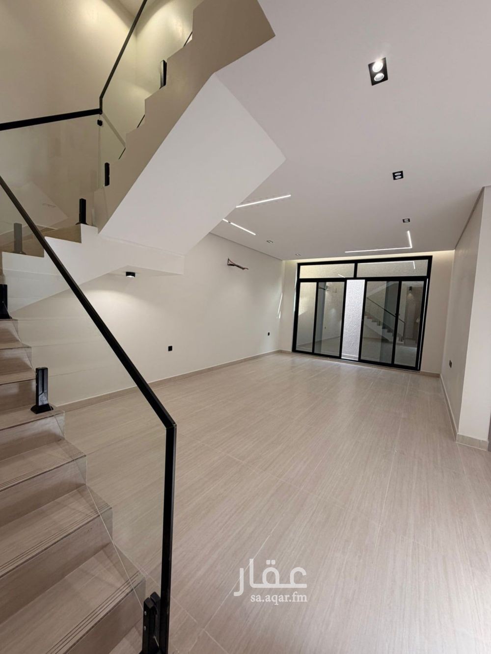 9 bedroom villa in Jonob Mansobi Al Taleem, Al Ahsa 11