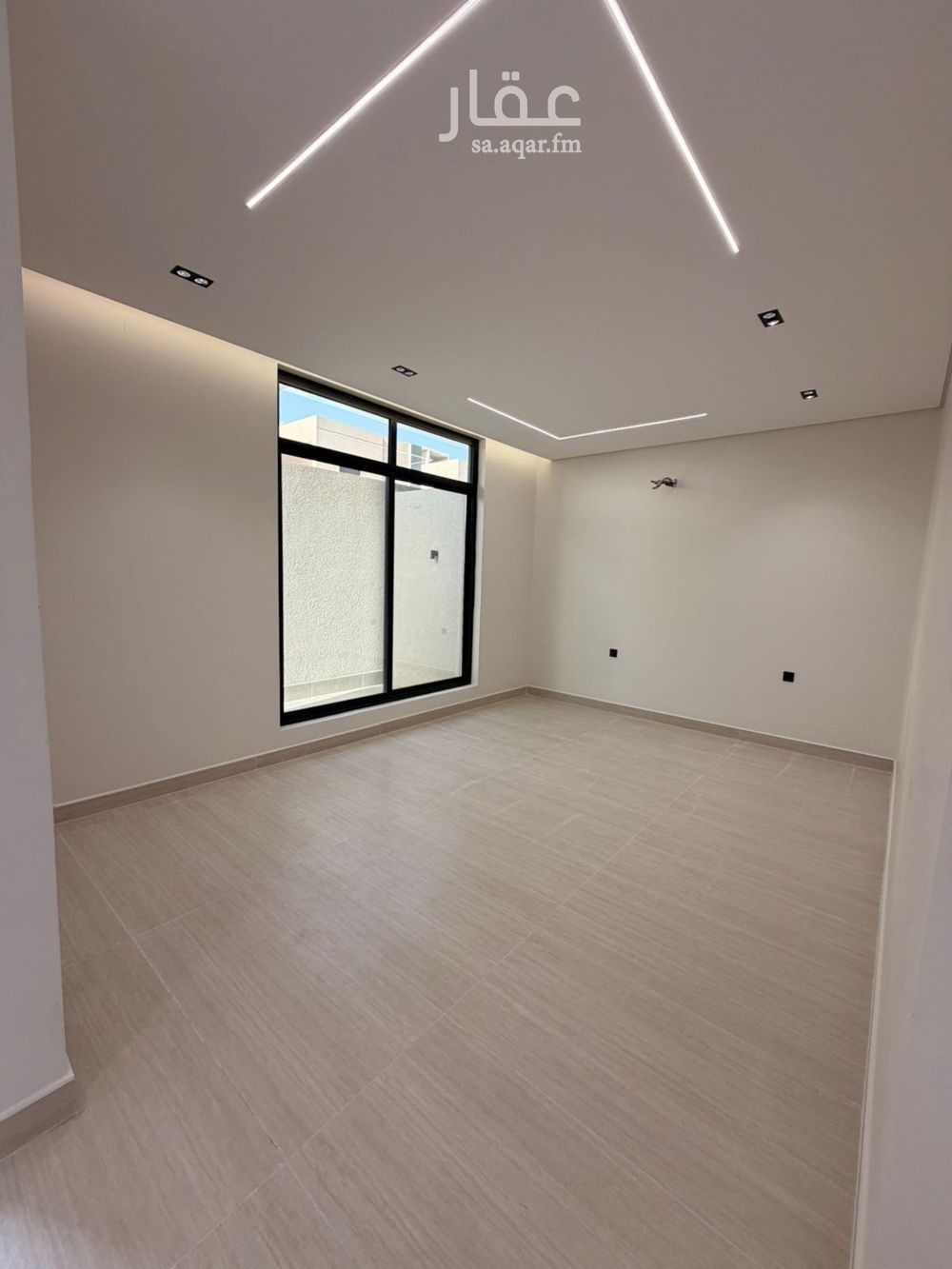 9 bedroom villa in Jonob Mansobi Al Taleem, Al Ahsa 4