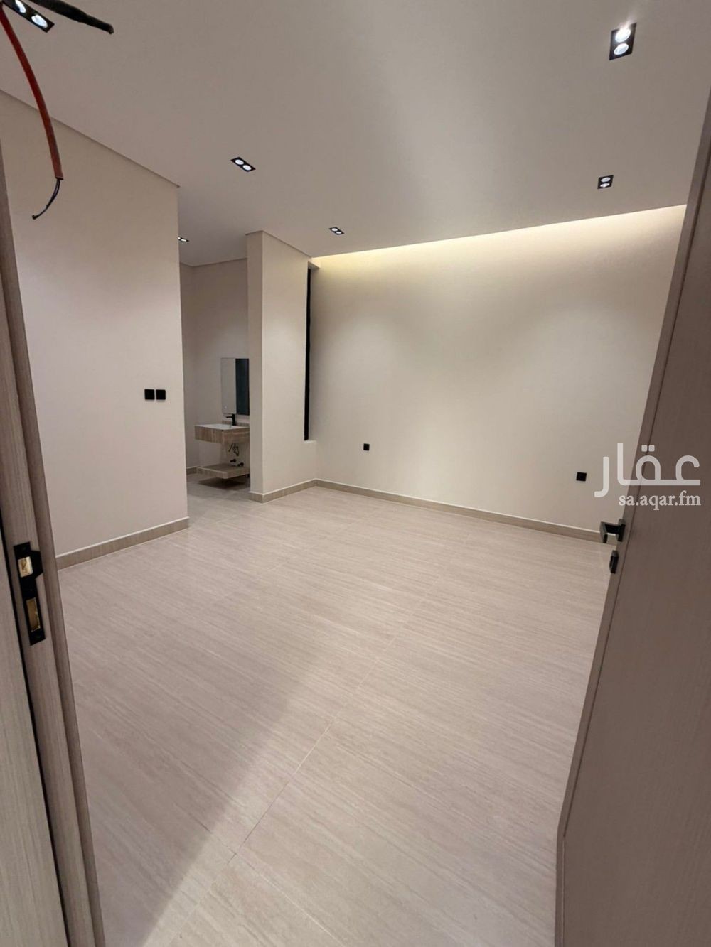 9 bedroom villa in Jonob Mansobi Al Taleem, Al Ahsa 5