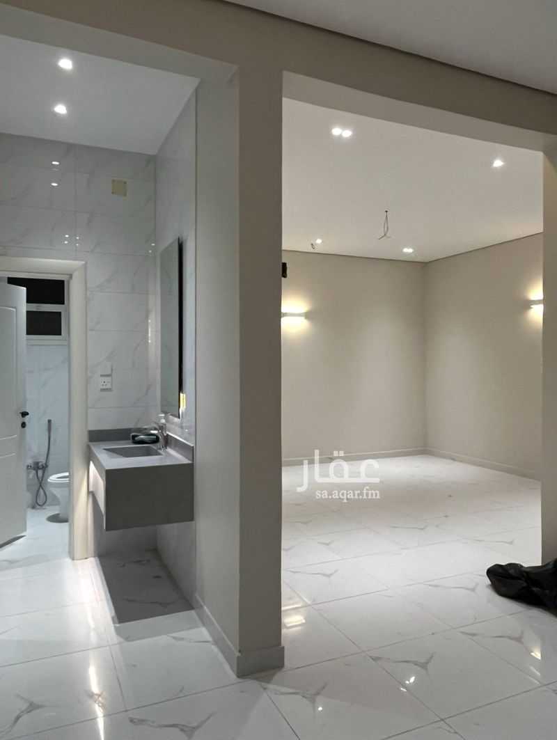 5 bedroom villa in Sultana, Qassim Region 3