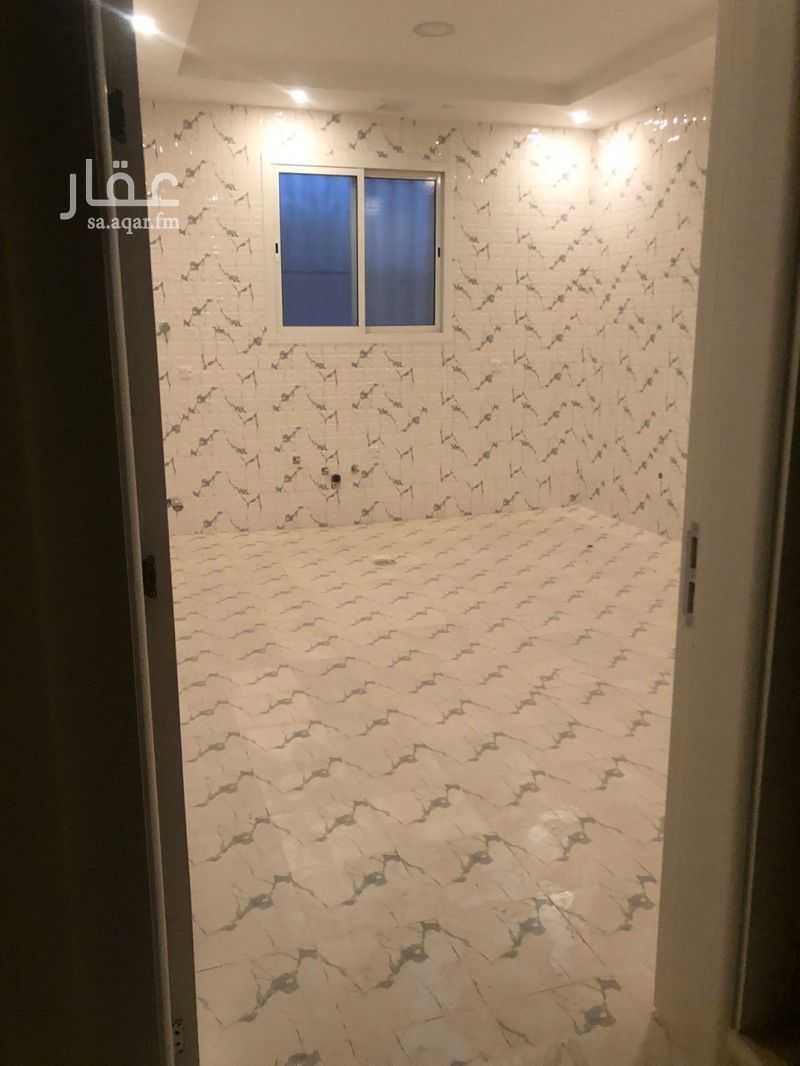 6 bedroom villa in Al Basateen, Qassim Region 6