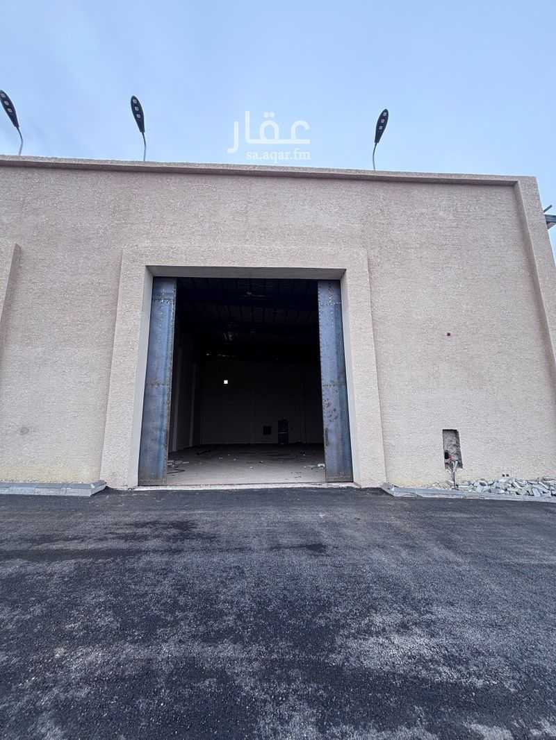 1 bedroom warehouse in Al Wurash Al ـ Janubiah, Qassim Region 7
