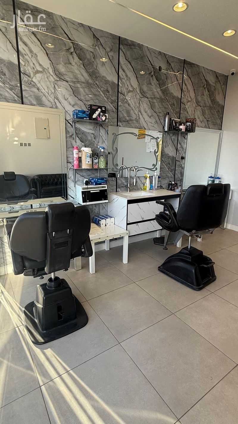 1 bedroom office in Nakhab, Taif 3