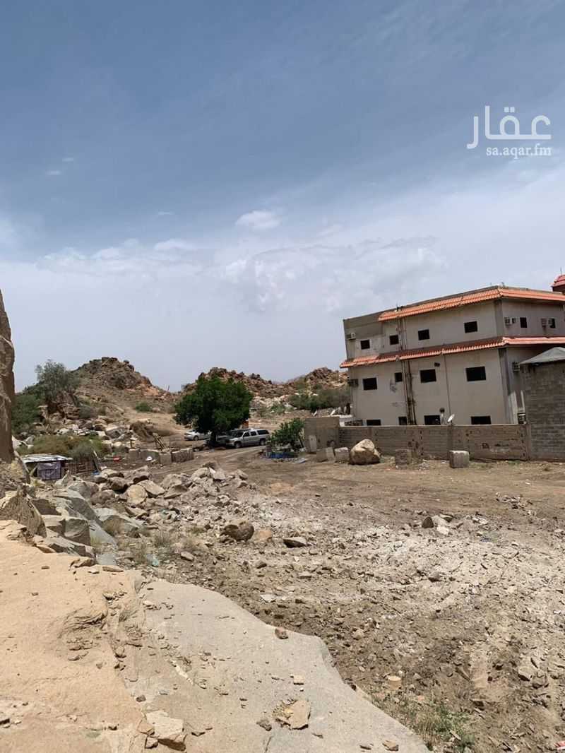 land in Nakhab, Taif 4