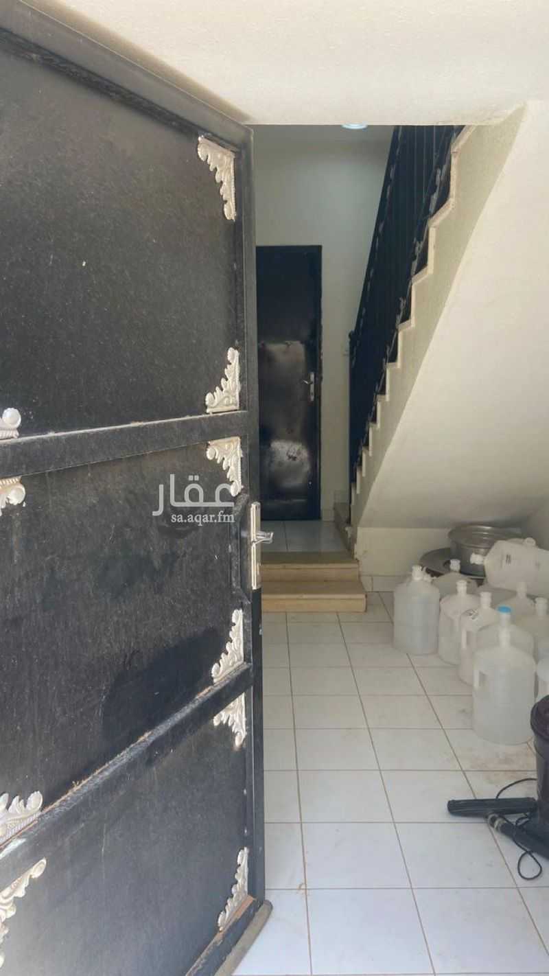 الطابق في الرحاب