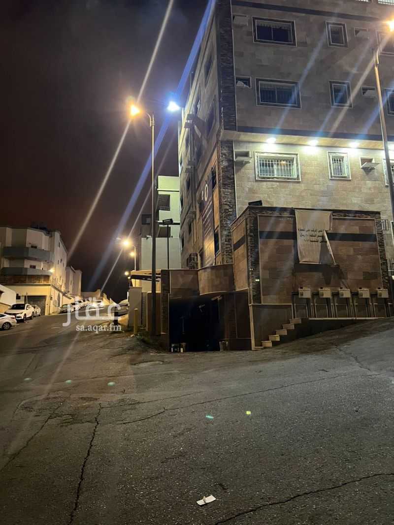 3 bedroom apartment in Thirah, Abha 2