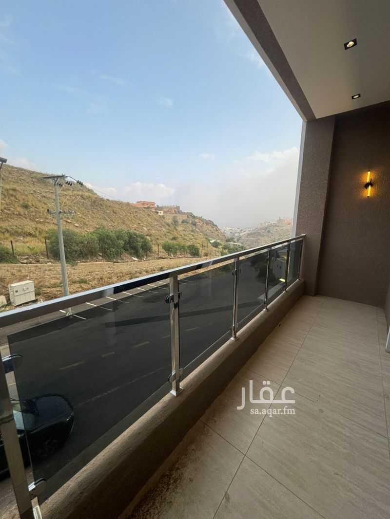 5 bedroom apartment in Al Khalidiyyah, Abha 5