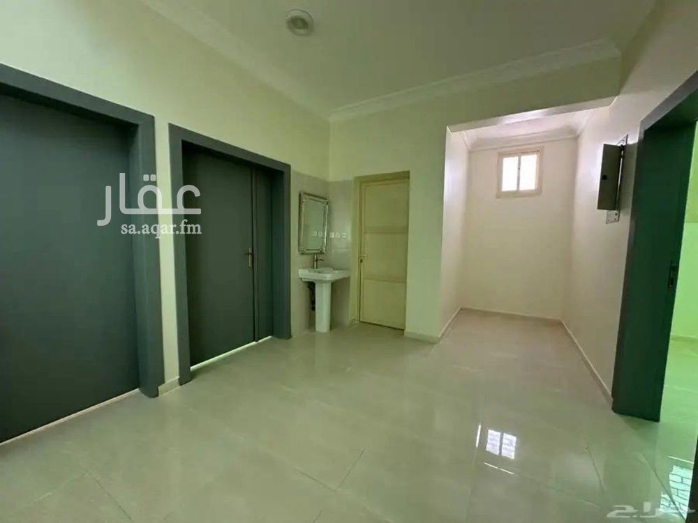 7 bedroom apartment in Al Khraimi, Hail 3