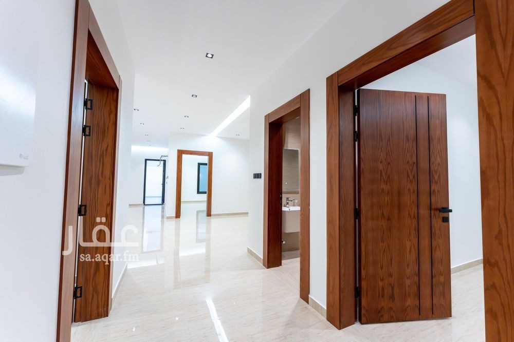 8 bedroom villa in Qurwa, Taif 4