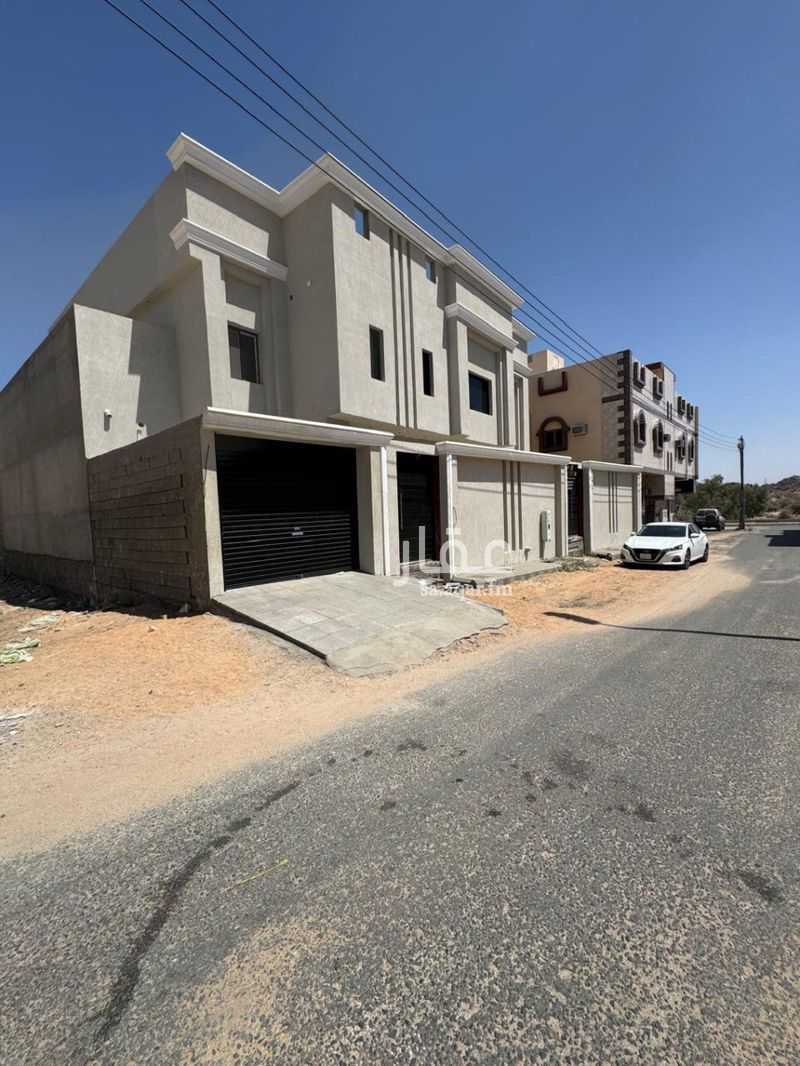 8 bedroom villa in Al Washaa’, Taif 2