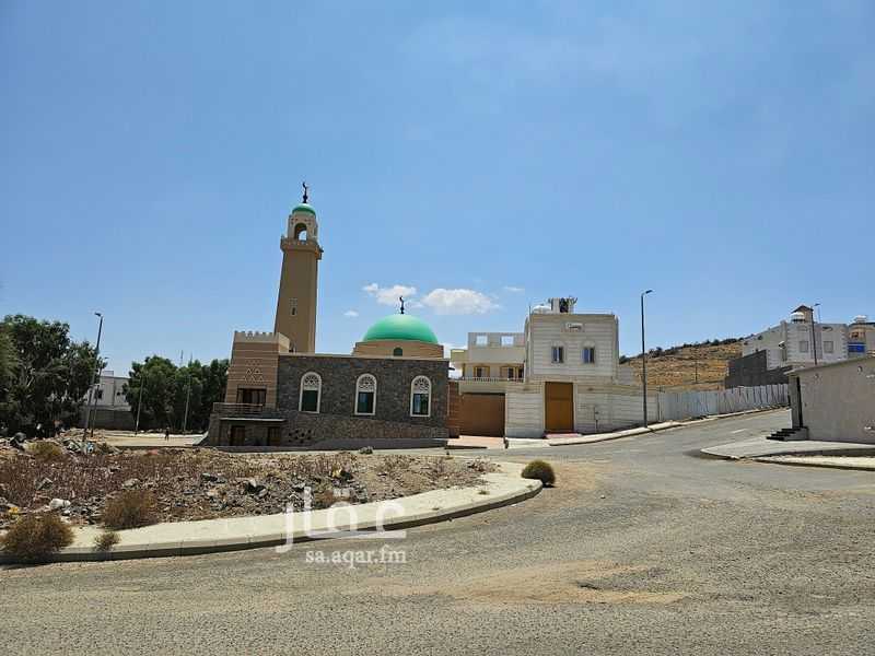 4 bedroom villa in Al Khalidiyyah, Taif 5