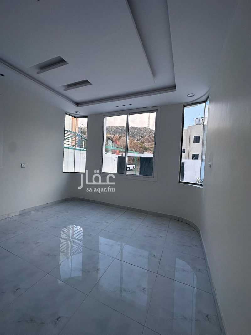 7 bedroom villa in Awdah, Taif 2
