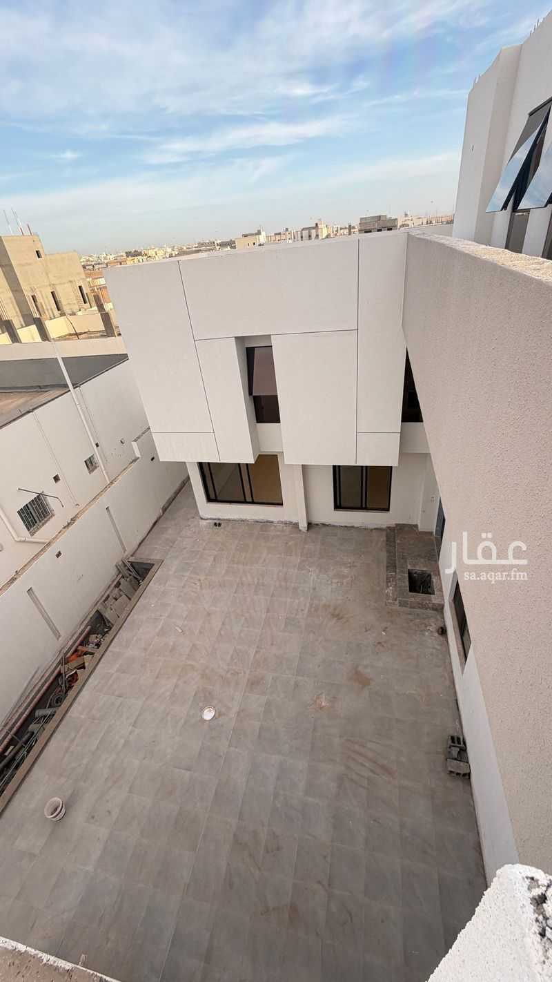 8 bedroom villa in Arrajihi Subdivision, Tabuk 3