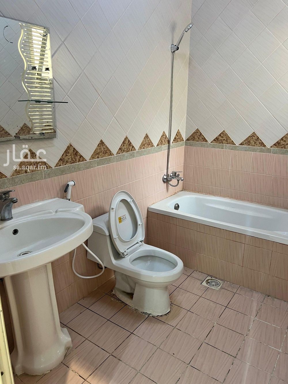 3 bedroom apartment in Tebah Subdivision, Eastern Province 11