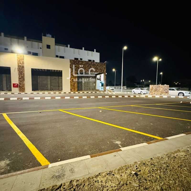 shop in Al Nuzhah, Khamis Mushait 2