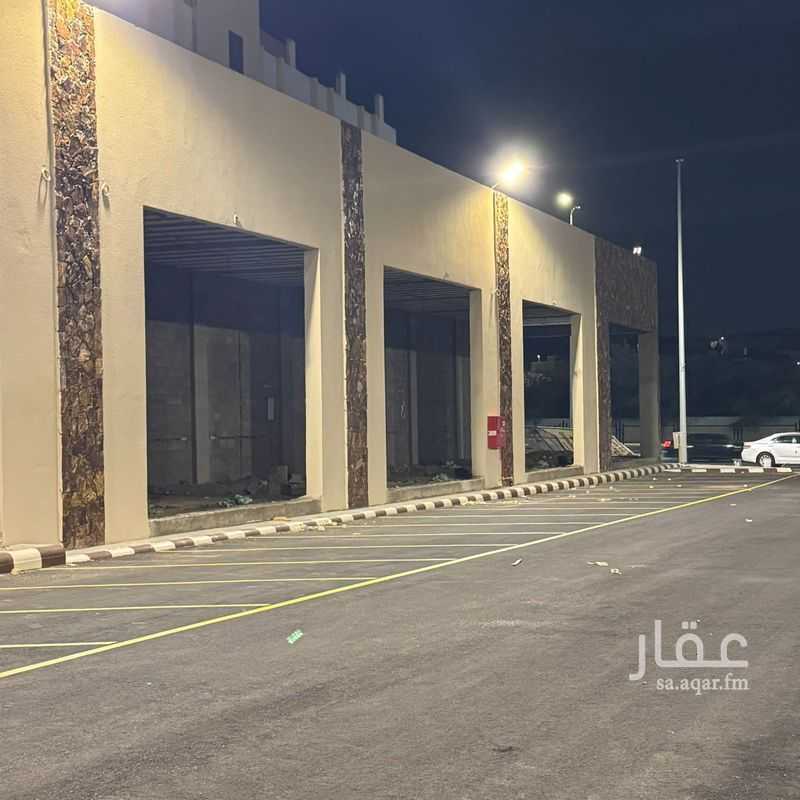 shop in Al Nuzhah, Khamis Mushait 6