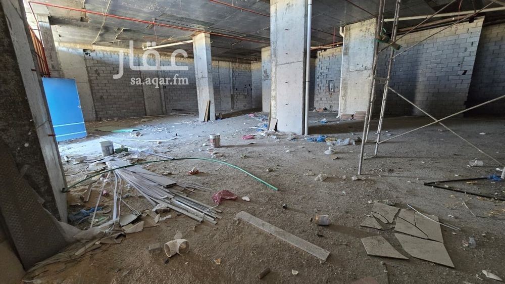 shop in Ash Shulah, Eastern Province 9