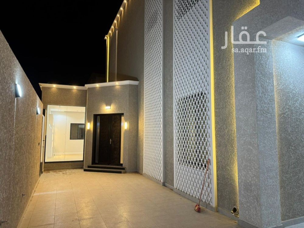 5 bedroom villa in Al Khuzama, Hail 3