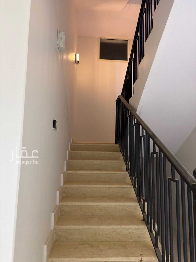 5 bedroom villa in An Naqrah, Hail 9