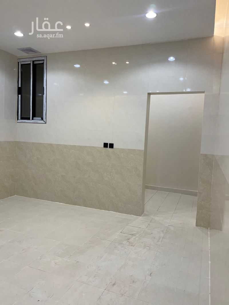 8 bedroom villa in Aja, Hail 13