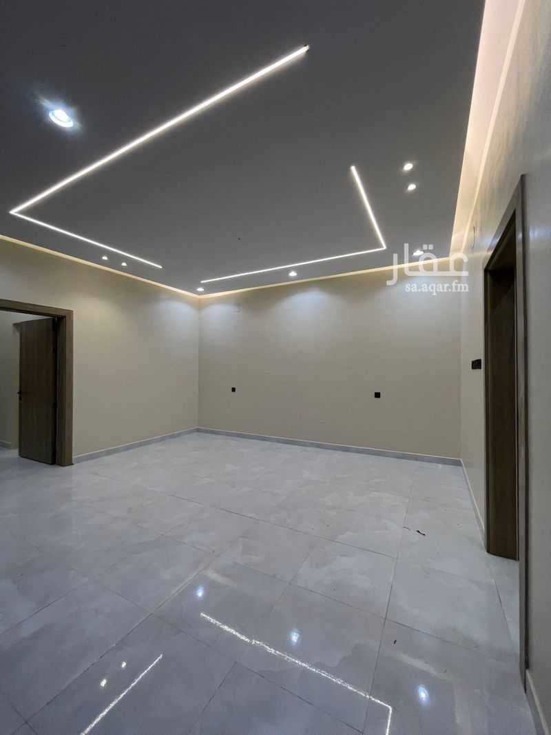 8 bedroom villa in Aja, Hail 12