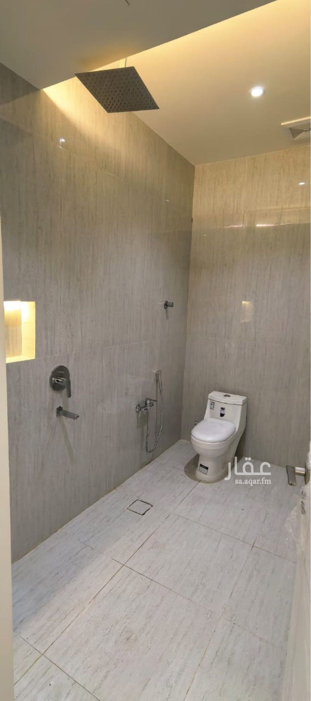 6 bedroom villa in Al Badnah, Hail 7