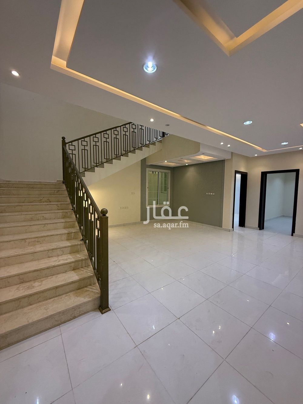 4 bedroom villa in Al Khraimi, Hail 11