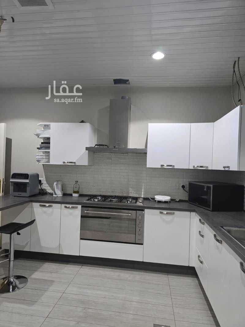 5 bedroom villa in Al Khraimi, Hail 9