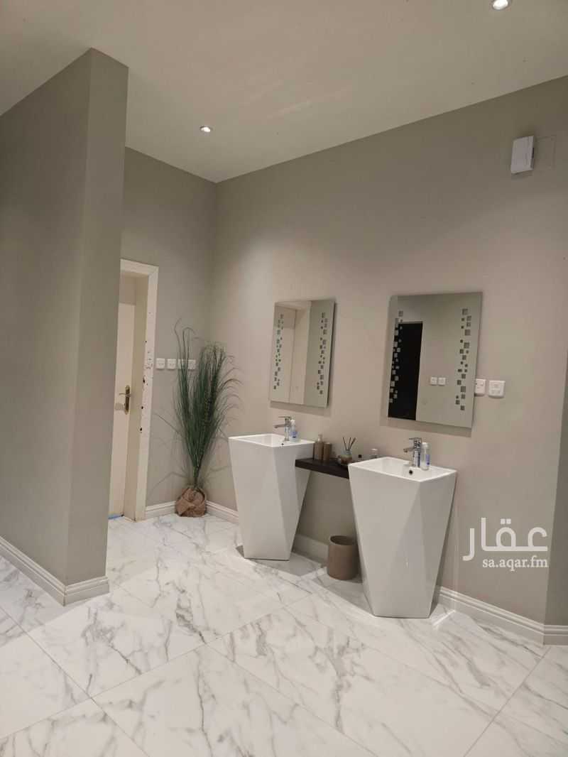 5 bedroom villa in Al Khraimi, Hail 6