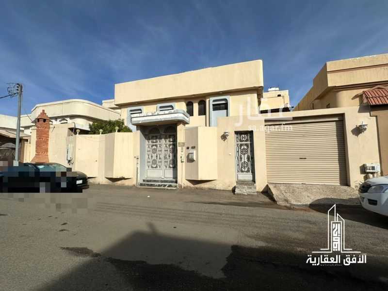 5 bedroom villa in Al Muntazah Al Gharbi, Hail 2