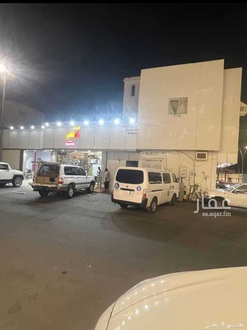 عقار 6 غرف في المطار، حائل 2